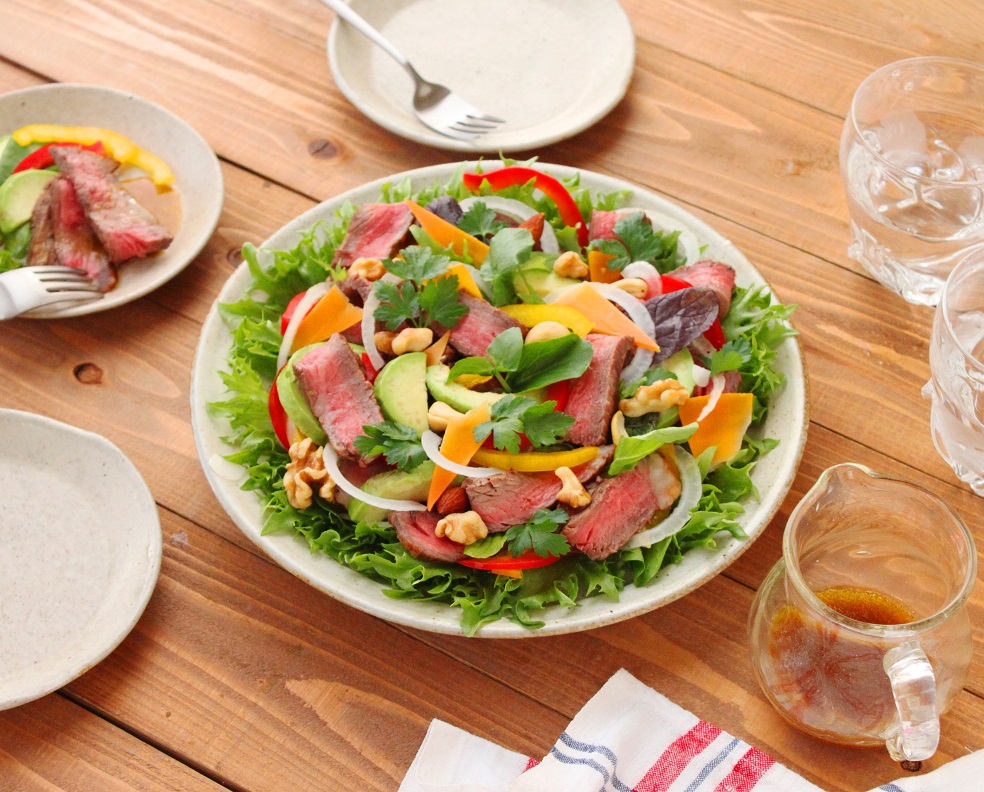 おしゃれステーキサラダ T Falフライパン レシピ開発 かめ代のおうちでごはん Powered By ライブドアブログ