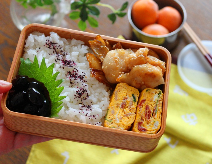 簡単具だくさんの卵焼き ツナマヨと梅しその卵焼き のお弁当 かめ代のおうちでごはん Powered By ライブドアブログ 簡単具だくさんの卵焼き ツナマヨと梅しその卵焼き のお弁当 かめ代のおうちでごはん Powered By ライブドアブログ