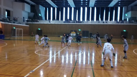 4枚目