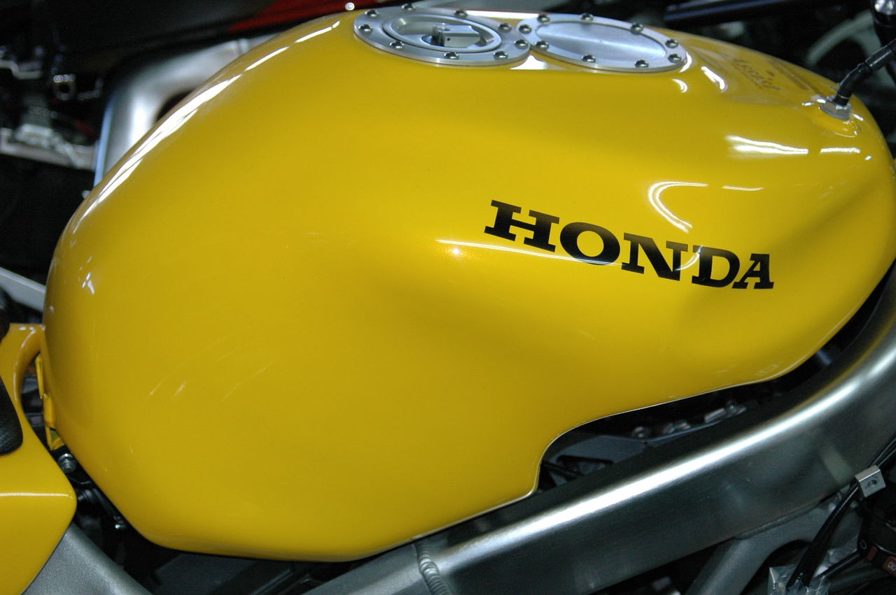 vtr1000fカスタム中 Kaminariracingブログ vtr1000fカスタム中 Kaminariracingブログ