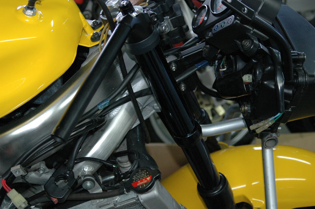 vtr1000fカスタム中 Kaminariracingブログ vtr1000fカスタム中 Kaminariracingブログ