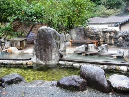 石川県 中宮温泉 白山一里野温泉 足湯 風露愚 温泉宿と日帰り温泉施設 共同湯巡り