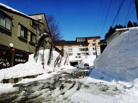 山形県 月山志津温泉街と天童温泉 足湯 風露愚 温泉宿と日帰り温泉施設 共同湯巡り