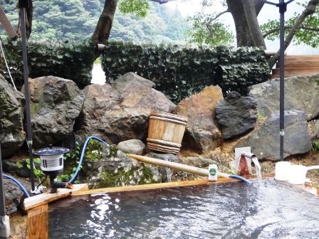 長野県 湯原温泉 猫鼻の湯 風露愚 温泉宿と日帰り温泉施設 共同湯巡り