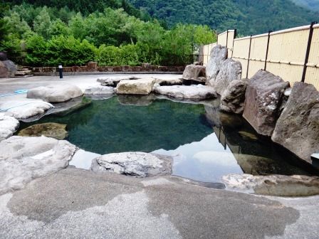 岐阜県 奥飛騨温泉郷 栃尾温泉 荒神の湯 足湯 蛍の湯 風露愚 温泉宿と日帰り温泉施設 共同湯巡り 岐阜県 奥飛騨温泉郷 栃尾温泉 荒神の湯 足湯 蛍の湯 風露愚 温泉宿と日帰り温泉施設 共同湯巡り