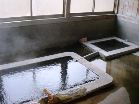 福島県 湯の花温泉 共同浴場 風露愚 温泉宿と日帰り温泉施設 共同湯巡り