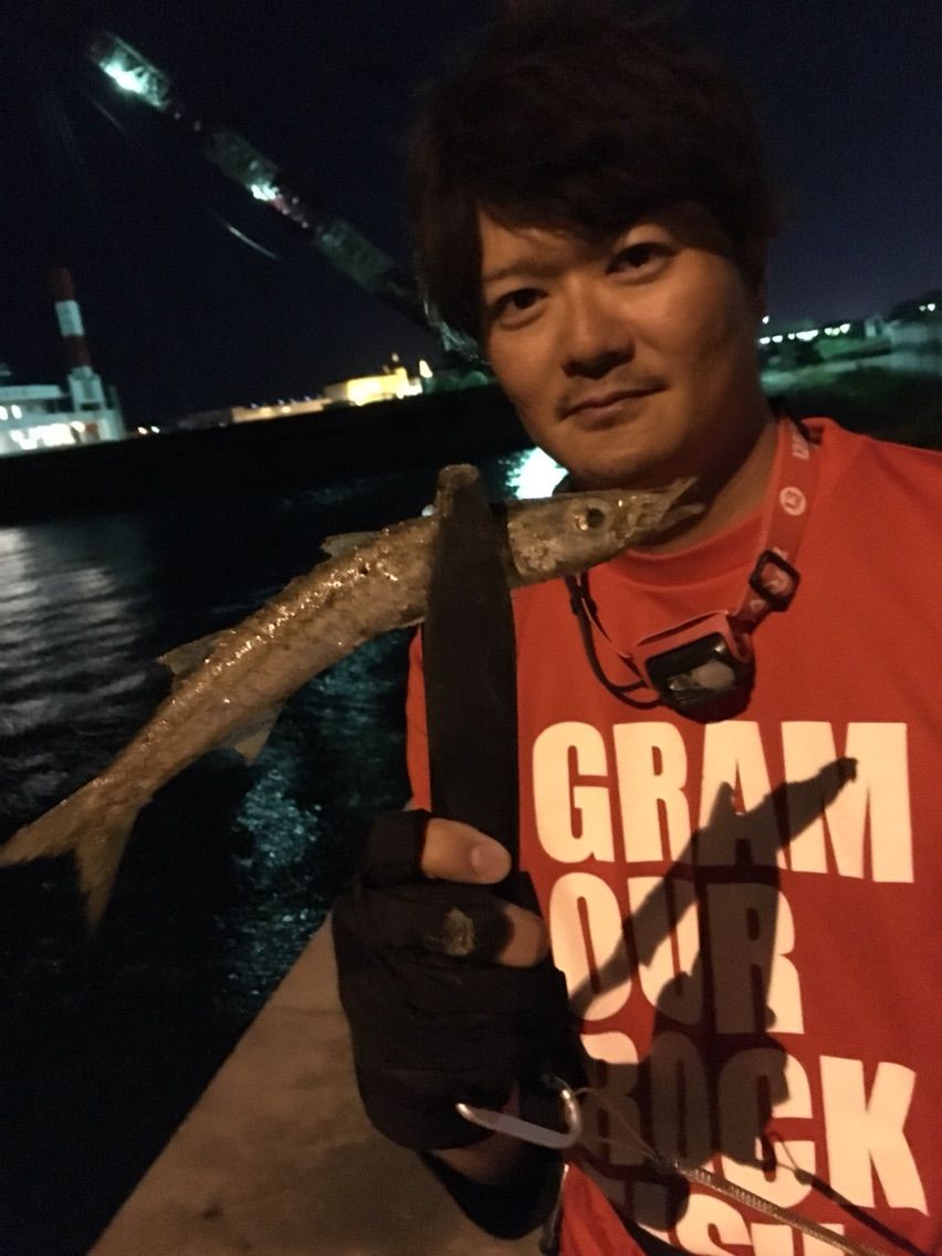 夜メタルマルでカマスとクサラー カミヤマ ライトゲーム 沖縄ルアー釣り プラグ ワーム 五目釣り 夜メタルマルでカマスとクサラー カミヤマ ライトゲーム 沖縄ルアー釣り プラグ ワーム 五目釣り