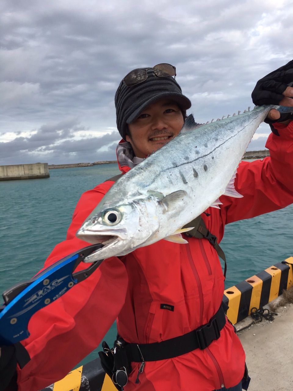 60 イケカツオと50 ガーラ カミヤマ ライトゲーム 沖縄ルアー釣り プラグ ワーム 五目釣り