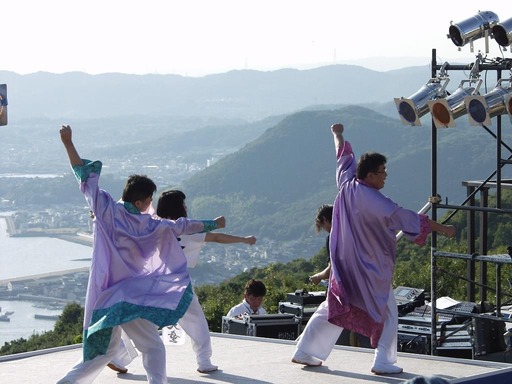 01オープニングとこはい下津井節の踊り