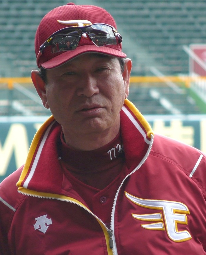 RE-Senichi-Hoshino20110309_(cropped)
