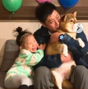 パンサー尾形貴弘 愛犬6歳の誕生日を家族で祝福 幸せな一コマ 癒し の声 芸能界の闇 パンサー尾形貴弘 愛犬6歳の誕生日を家族で祝福 幸せな一コマ 癒し の声 芸能界の闇