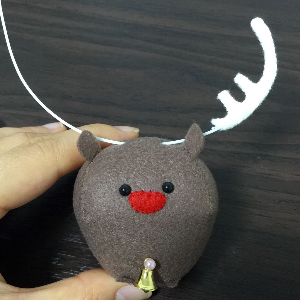 トナカイに、ツノが片方はえました(*^^*) : ☆フェルトママ☆