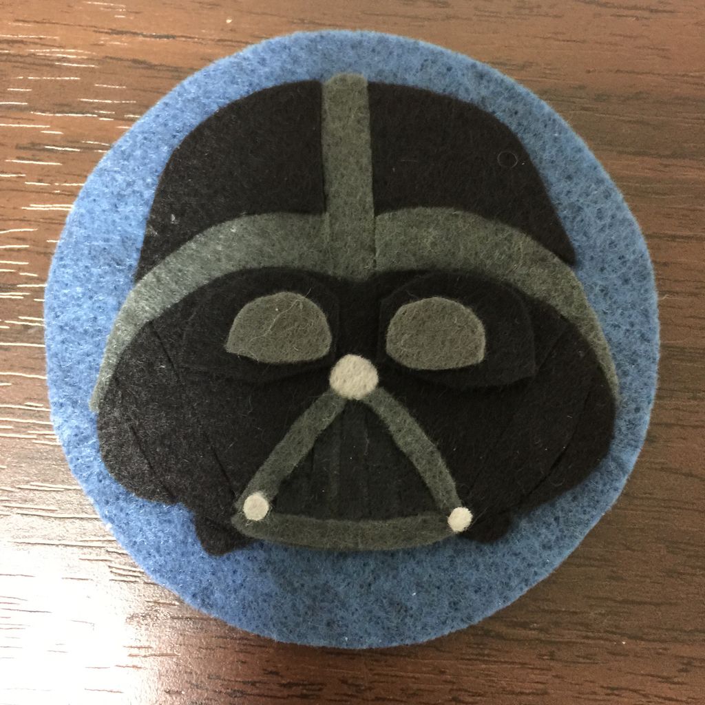 スターウォーズ ダースベイダーのネームタグ フェルトママ スターウォーズ ダースベイダーのネームタグ フェルトママ