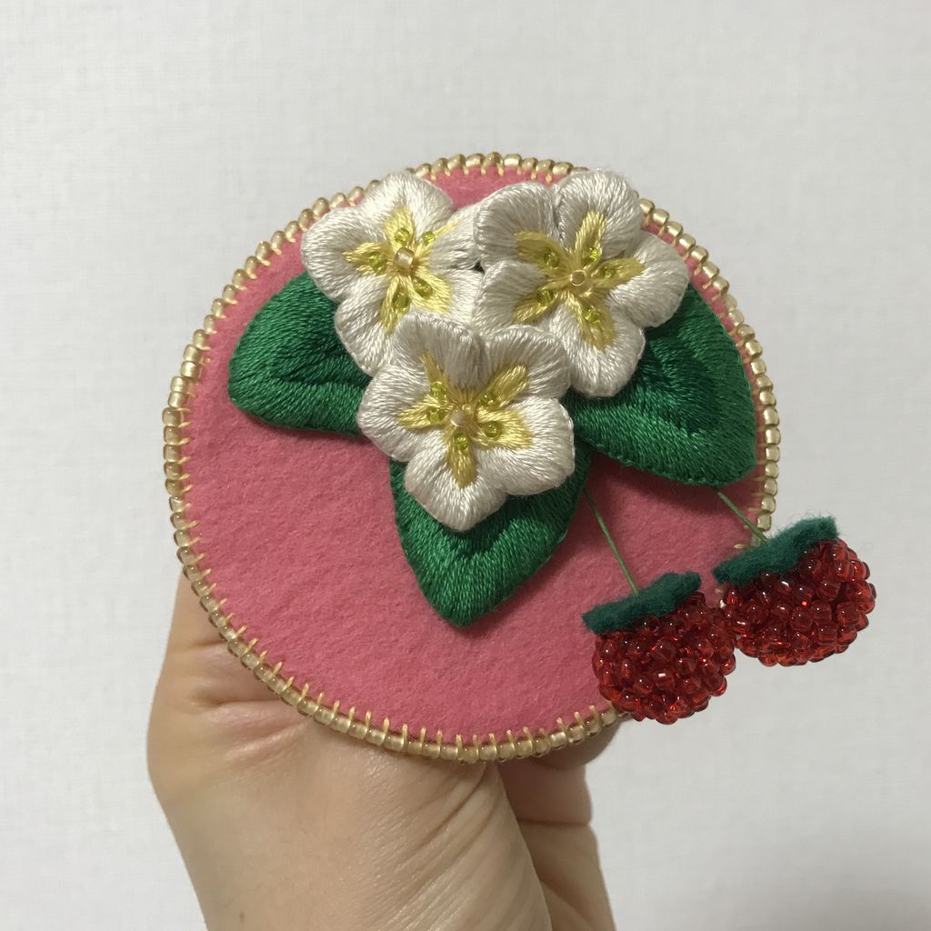 完成☆第2回PieniSieniさんのフェルト刺繍講座 : ☆フェルトママ☆