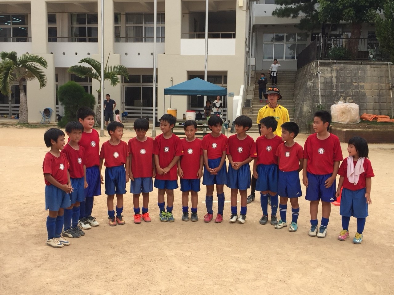 Trm U10 In真和志小学校 翔べ 走れ 笑え 金城イレブン Trm U10 In真和志小学校 翔べ 走れ 笑え 金城イレブン