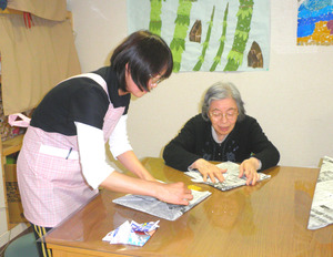 こどもの日のかぶと作り
