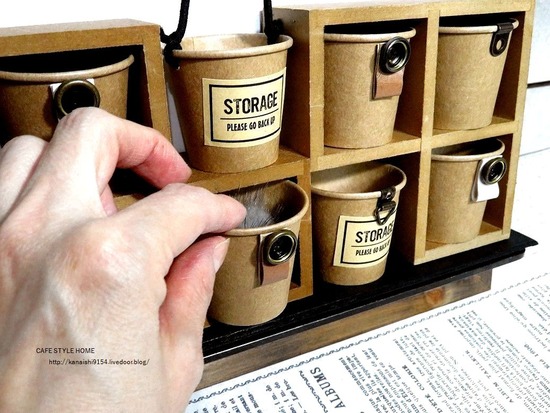 100均 ミニミニ紙コップで小さな壁面収納 Cafe Style Home 心地いい我が家に Powered By ライブドアブログ