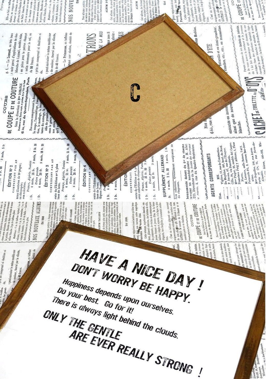 100均 ミニミニ紙コップで小さな壁面収納 Cafe Style Home 心地いい我が家に Powered By ライブドアブログ