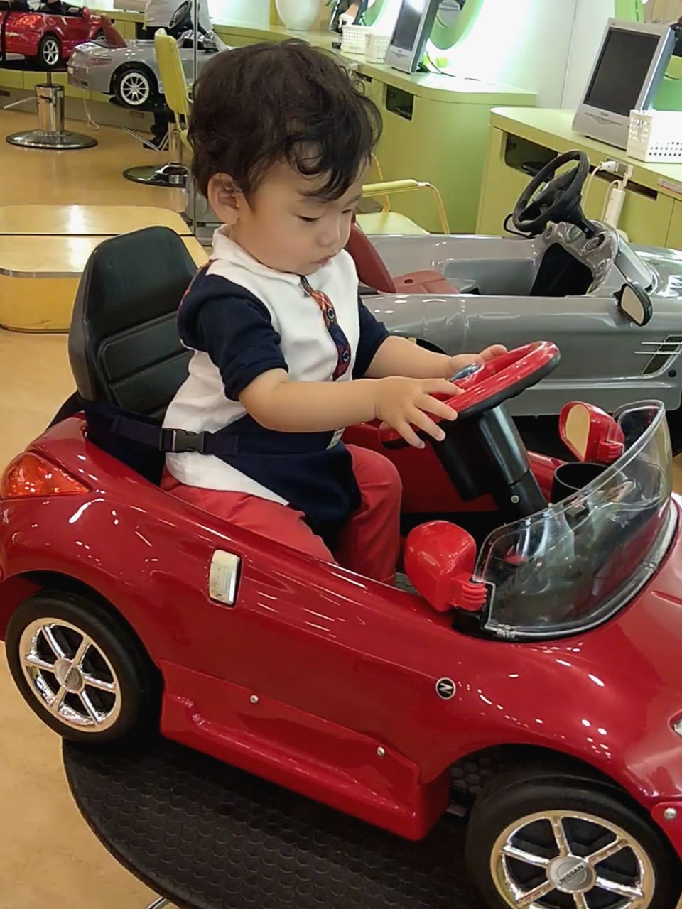 かなりん日記 Mensa会員iq164で元塾講師の教育ママ １歳半 初めての美容院 Zusso Kids ズッソキッズ