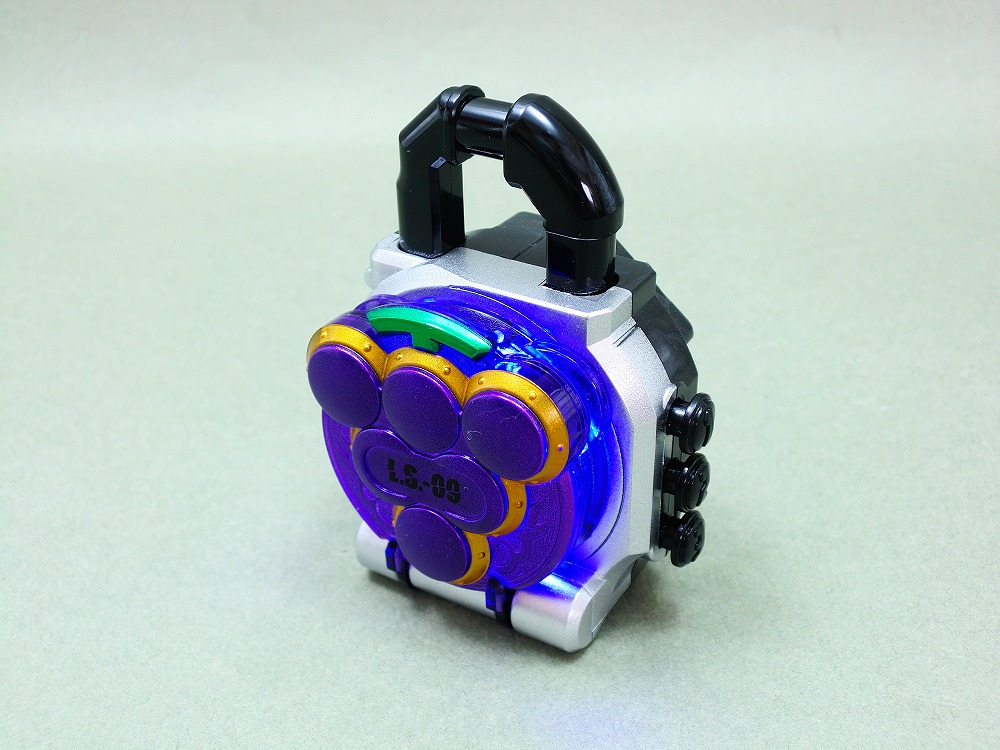 (未使用･未開封品)　仮面ライダー鎧武 (ガイム) DXブドウロックシード 仮面ライダー龍玄セット vf3p617 仮面ライダー鎧武 DXブドウロックシード 龍玄セット 付属品