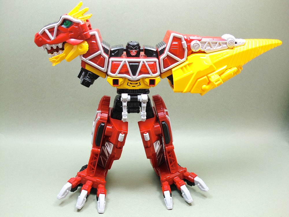 Amazon.co.jp: 獣電戦隊キョウリュウジャー ロケット変形 DX