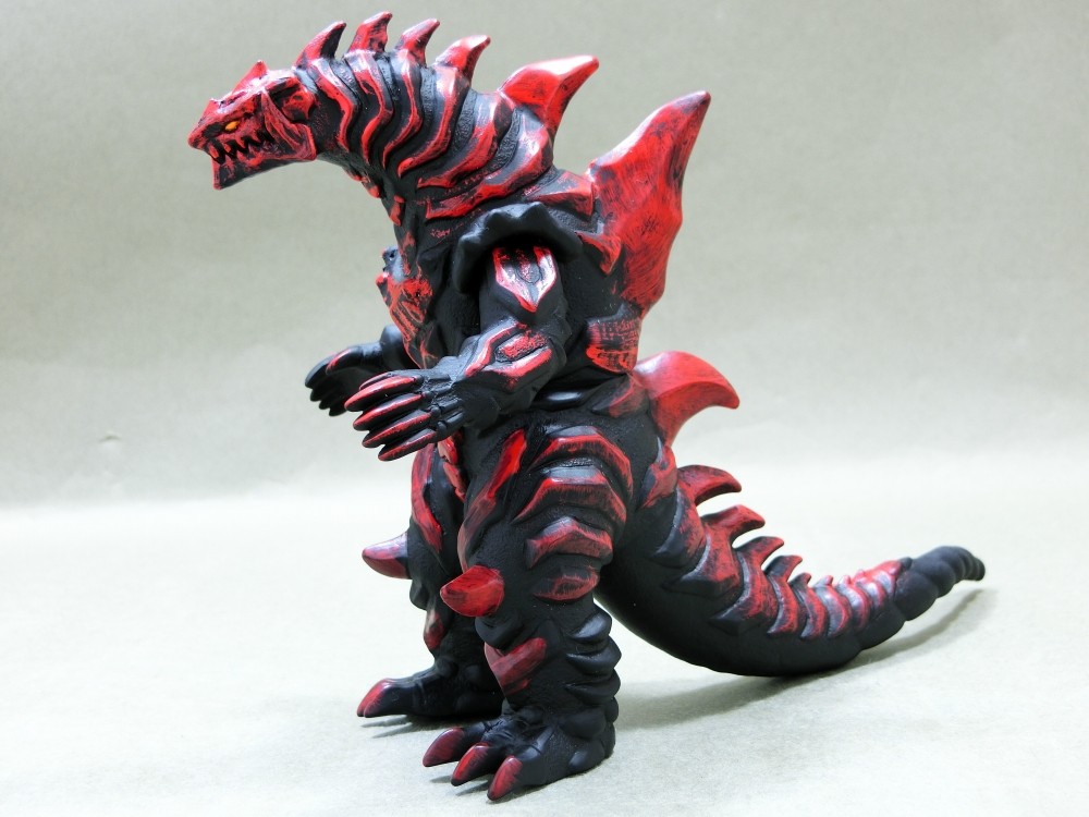 ウルトラ怪獣シリーズ　グルジオボーン　グルジオキング　タグ付き　まとめ 81VtOvYKz7L._UF894,1000_QL80_.jpg