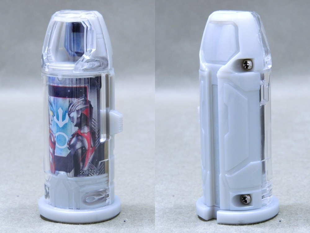 バンダイ DXウルトラゼロアイNEO レビュー : 冷やし牛乳やってます。