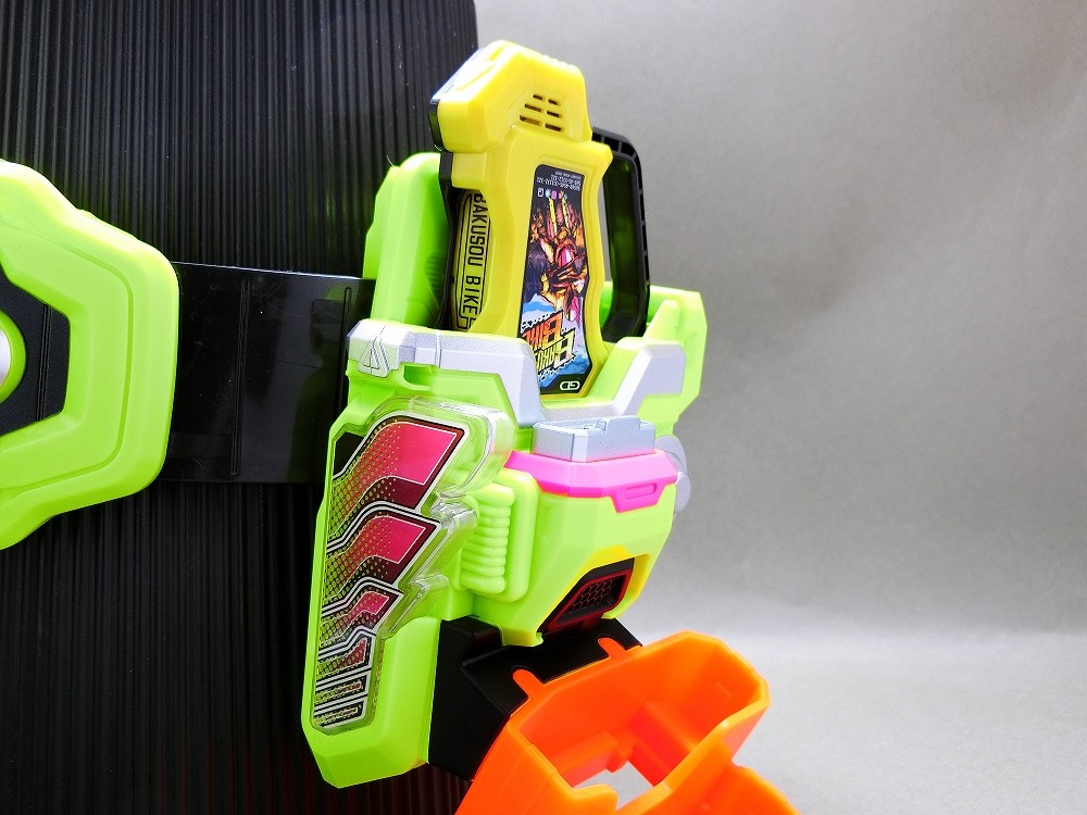 バンダイ DXキメワザスロットホルダー&爆走バイクガシャット
