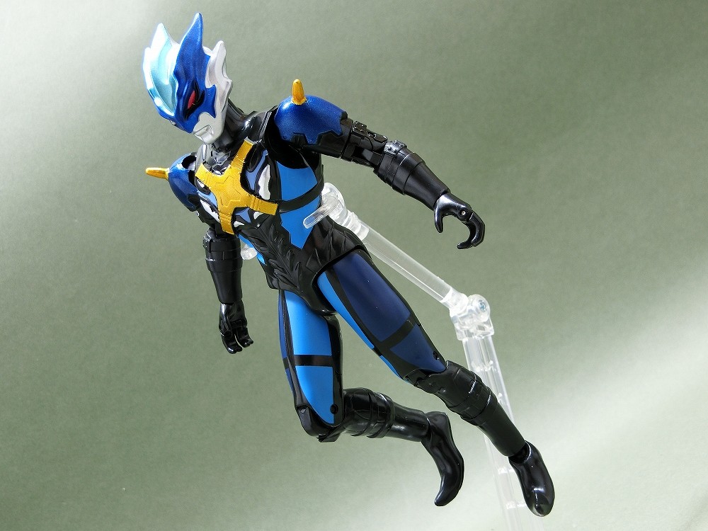 ウルトラアクションフィギュア ウルトラマンタイガ トレギア Amazon.co.jp: S.H.Figuarts ウルトラマントレギア フィギュ