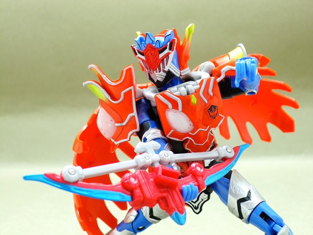 バンダイ ACPB07 仮面ライダーデューク ドラゴンエナジー バンダイ ACPB07 仮面ライダーデューク ドラゴンエナジー