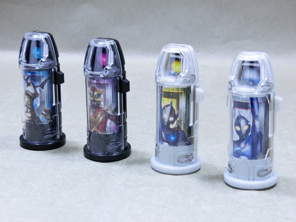 DXウルトラカプセル アクロスマッシャーセット｜ウルトラマン