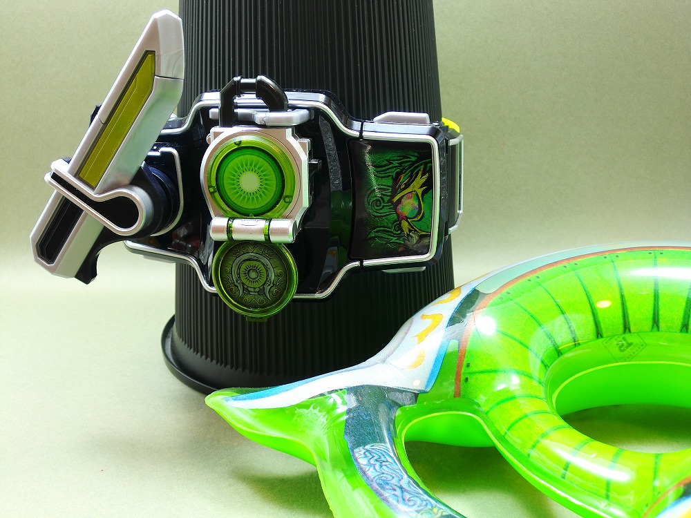 ♯Kge07OT仮面ライダー鎧武ビッグサイズなりきりウエポン3全7種 Amazon.co.jp: 仮面ライダー鎧武 ビッグサイズなりきりウエポン1