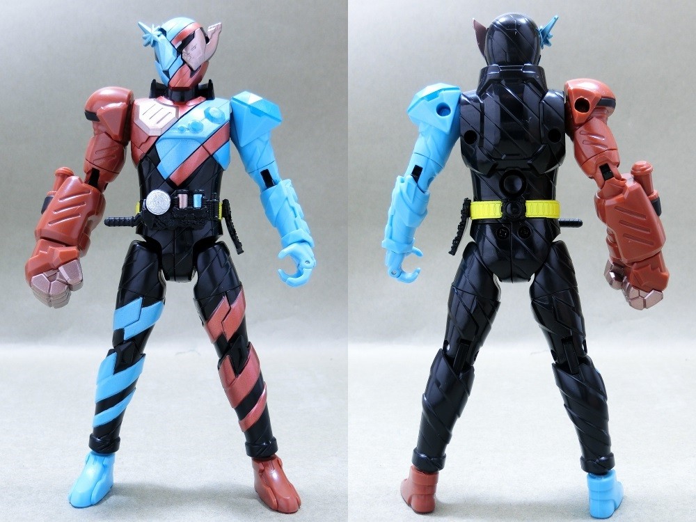 Amazon.co.jp: 仮面ライダービルド ボトルチェンジライダー