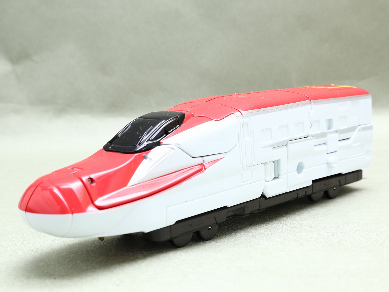 Amazon.co.jp: タカラトミー プラレール シンカリオンCW E6