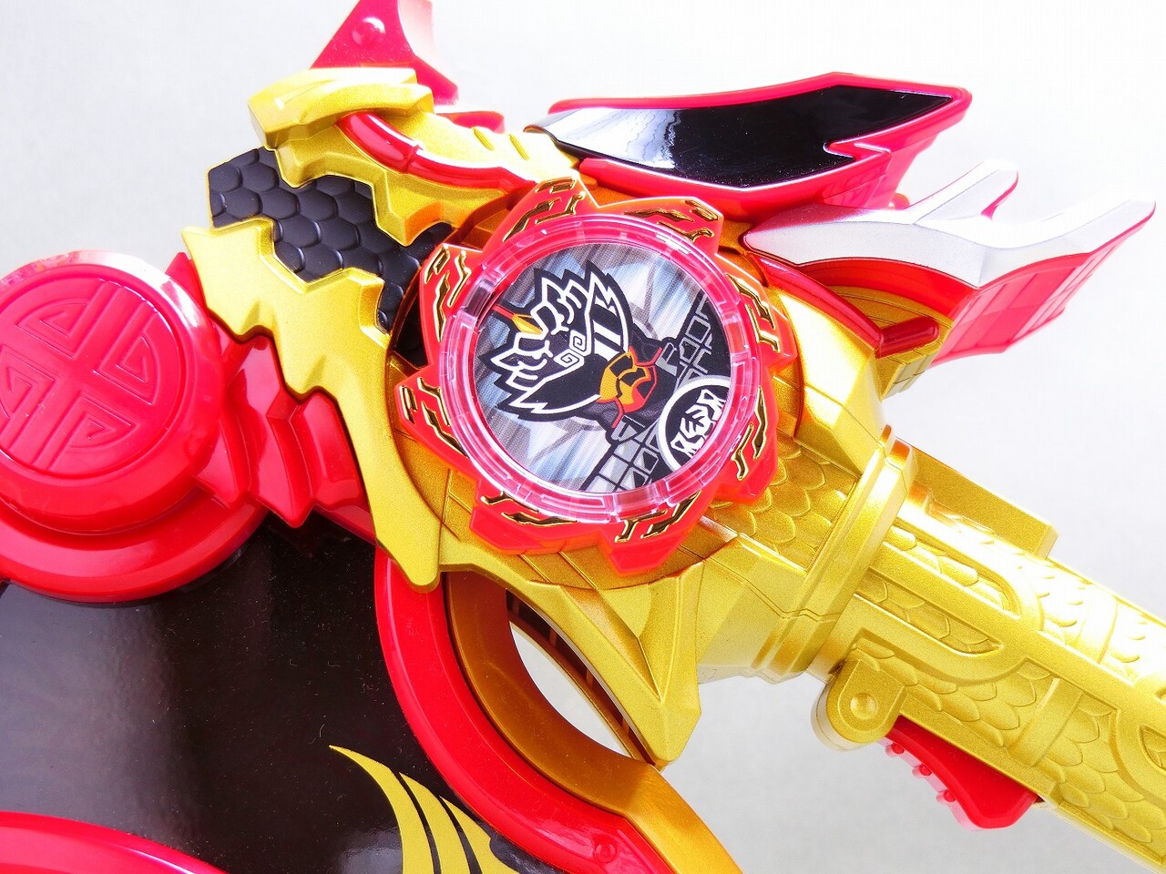 バンダイ DX虎的盾鑼(タイガードラ) レビュー : 冷やし牛乳やってます。