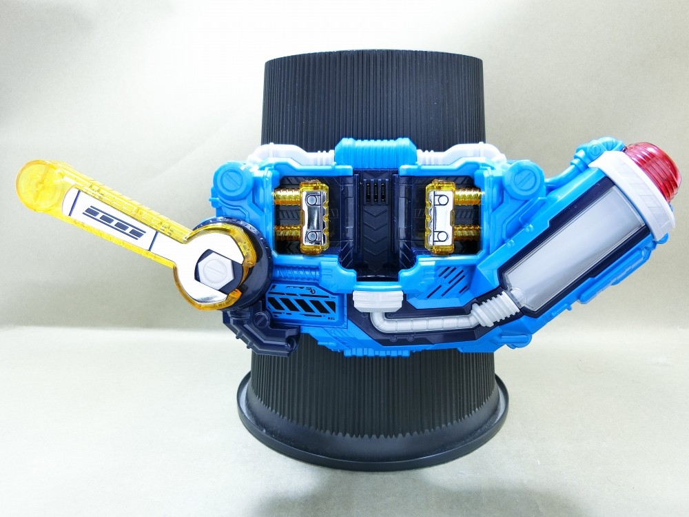 バンダイ 変身ベルト DXスクラッシュドライバー レビュー バンダイ 変身ベルト DXスクラッシュドライバー レビュー