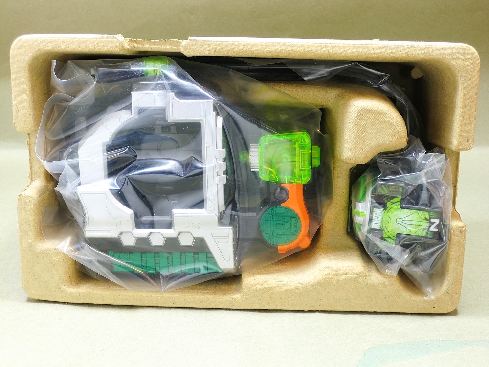 バンダイ 変身ブレス DXメガウルオウダー&ネクロムゴースト バンダイ 変身ブレス DXメガウルオウダー&ネクロムゴースト