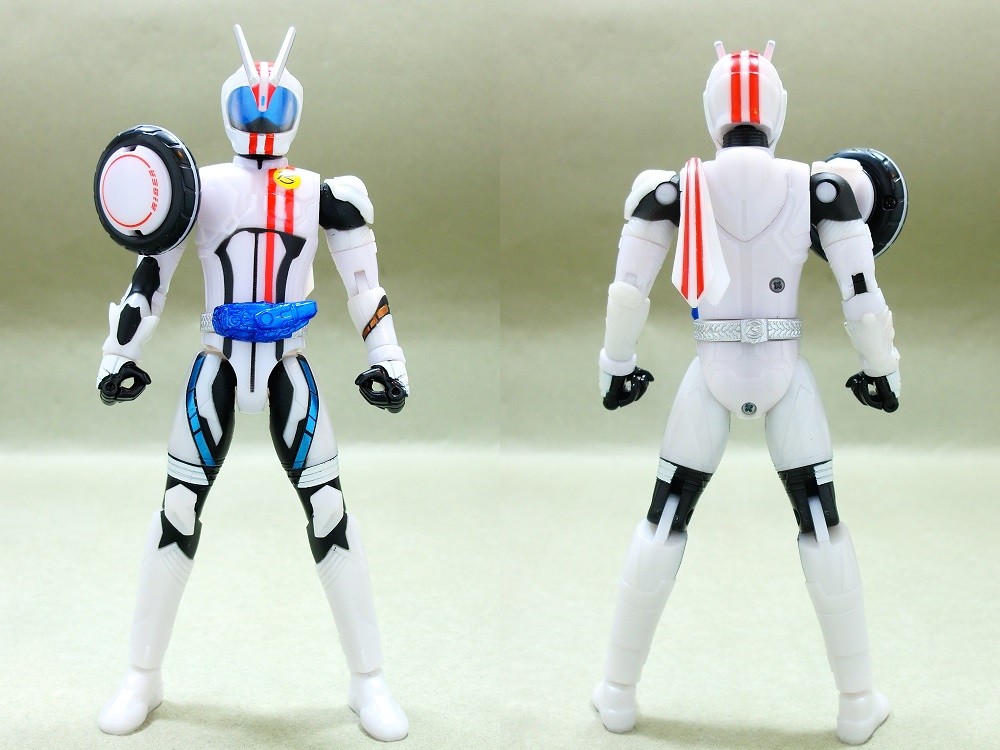 バンダイ TK07 仮面ライダーマッハ レビュー : 冷やし牛乳やって