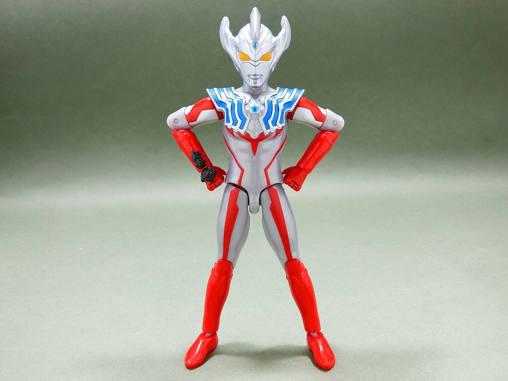 バンダイ ウルトラアクションフィギュア ウルトラマンタイガ