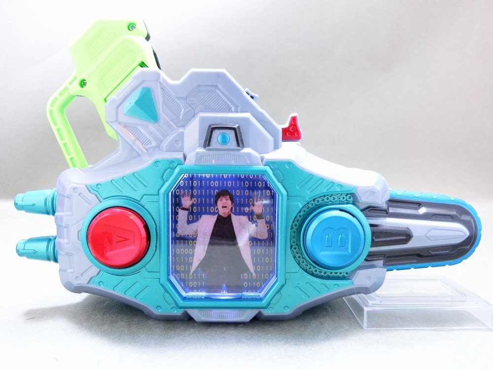 BANDAI - SUPER BEST 変神パッドDXガシャコンバグヴァイザーII新檀黎斗ver. Amazon | SUPER BEST 変神パッド DXガシャコンバグヴァイザーII