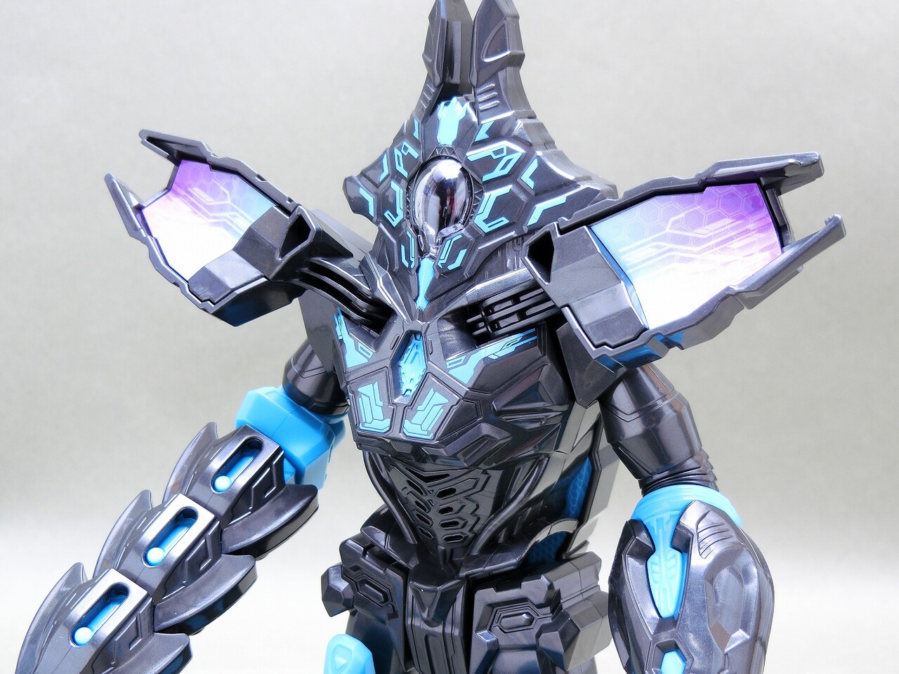 バンダイ 電脳魔人 DXテラフェイザー レビュー : 冷やし牛乳やっ