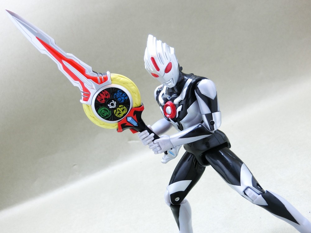 バンダイ ウルトラアクションフィギュア ウルトラマンオーブ