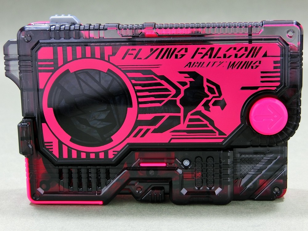 バンダイ DXフライングファルコンプログライズキー レビュー