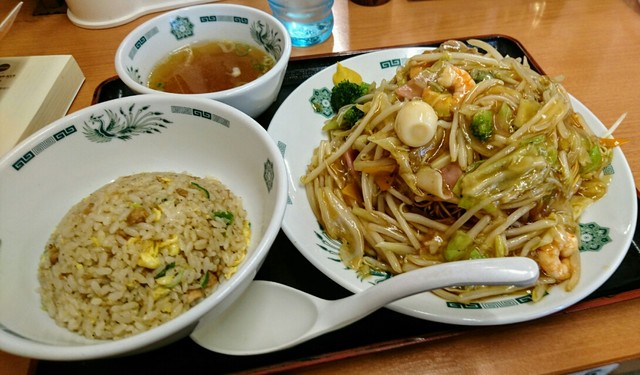 久しぶり日高屋でかたい焼きそば 食いしん坊ナツメッグ の日記 久しぶり日高屋でかたい焼きそば 食いしん坊ナツメッグ の日記