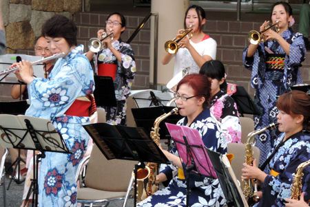 2015_hanabi02