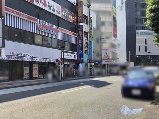 CE4CD0D1-1B3A-4753-AF05-186C42DB0996_1_201_a