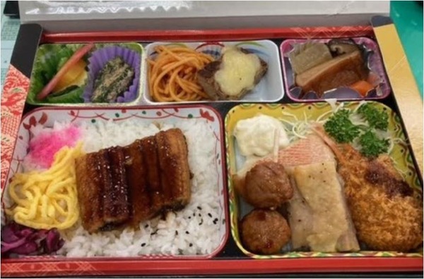 お弁当写真 (1)