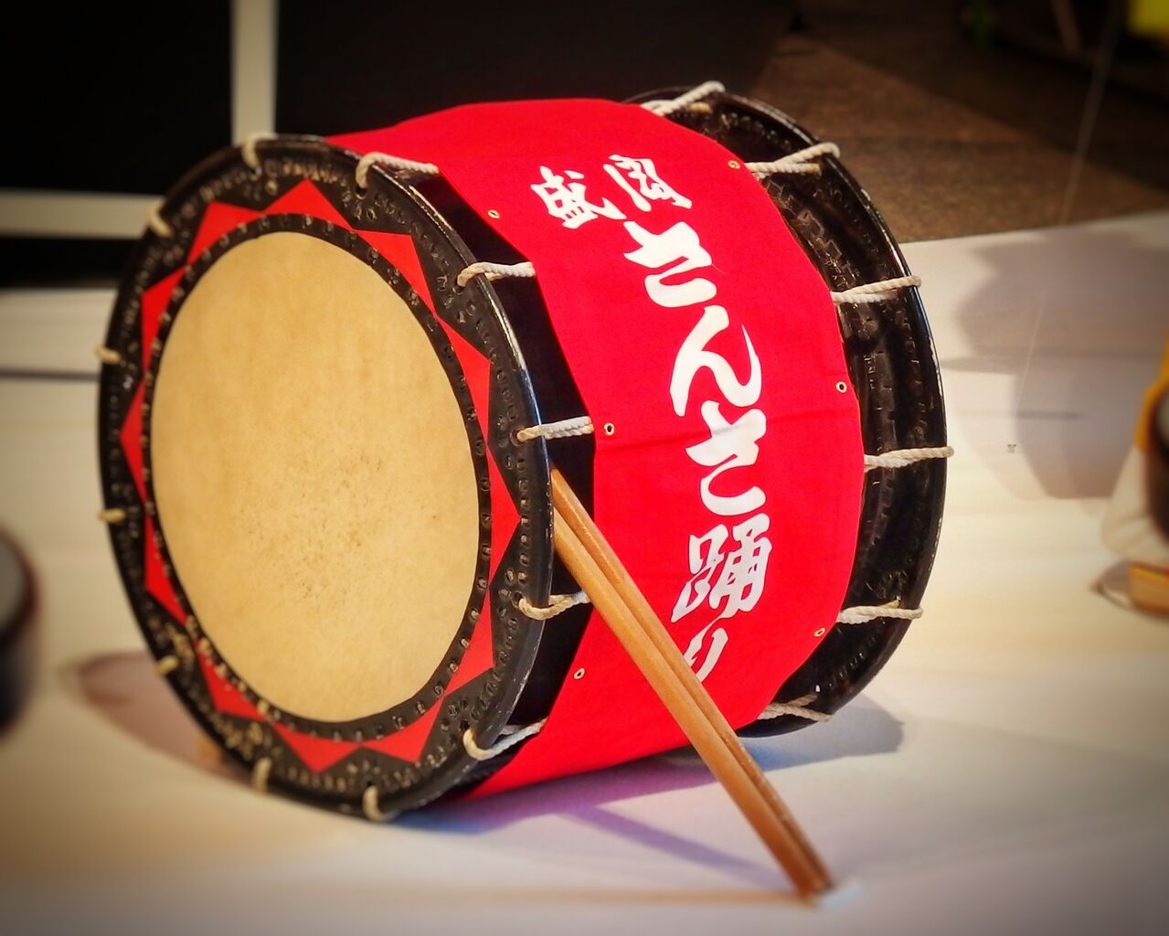 盛岡さんさ踊り用和太鼓 　約51cm バチ・収納バッグ付き 盛岡さんさ踊り用和太鼓 約51cm バチ・収納バッグ付き 和太鼓 締