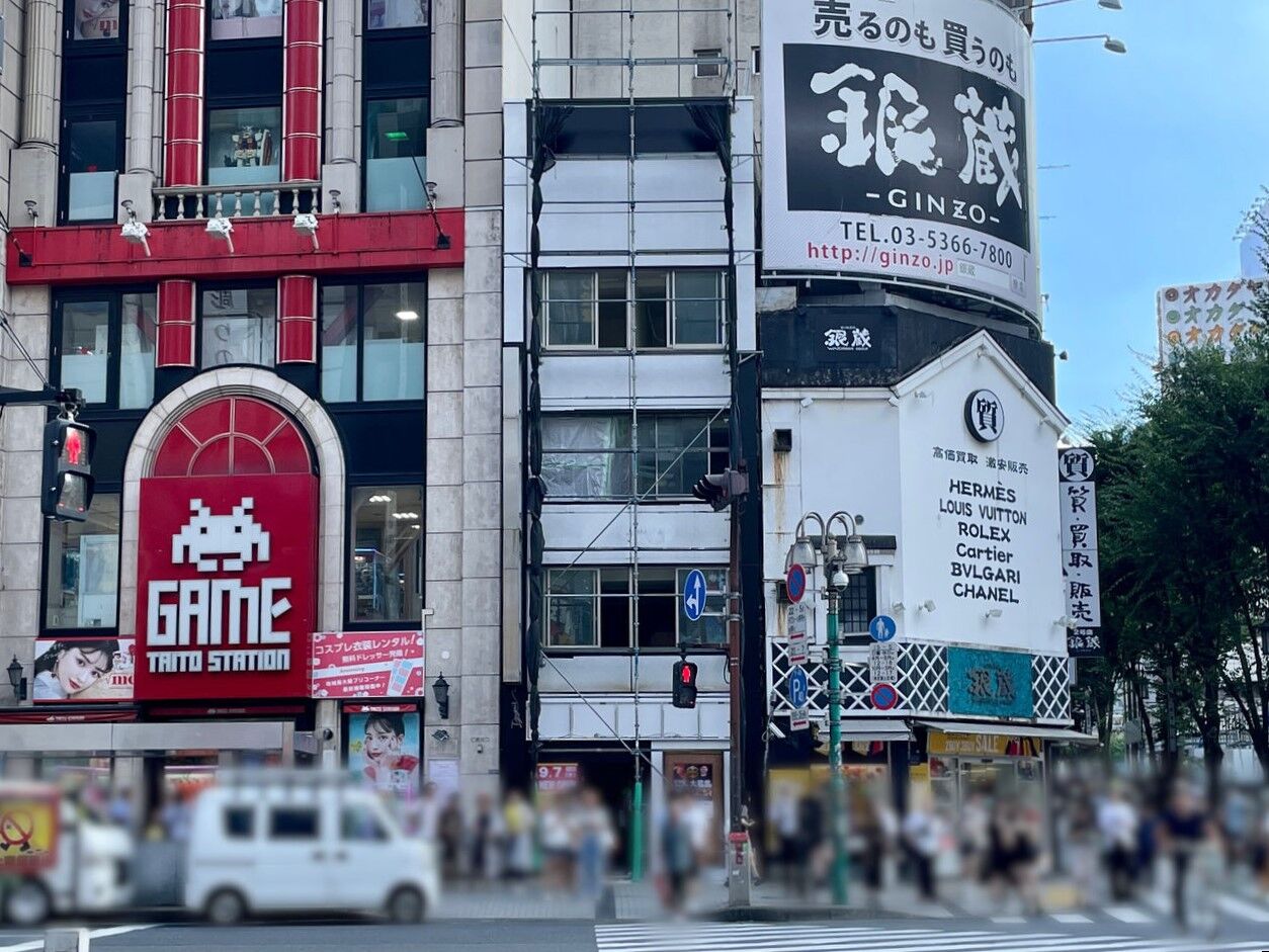 【開店】新宿3丁目に横浜家系ラーメン『壱角家 新宿靖国通店(いちかくや)』がオープンするらしい。 しんじゅくく通信 東京都新宿区の地域情報サイト 【開店】新宿3丁目に横浜家系ラーメン『壱角家 新宿靖国通店(いちかくや)』がオープンするらしい。 しんじゅくく通信 東京都新宿区の地域情報サイト