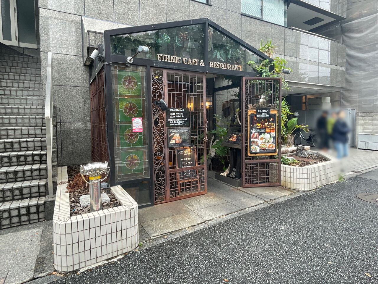 閉店】箪笥町にある本格エスニック料理『ASIAN PALM 神楽坂（アジアン 